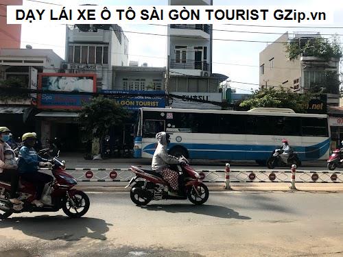 Trường dạy lái xe ô tô Sài Gòn Tourist